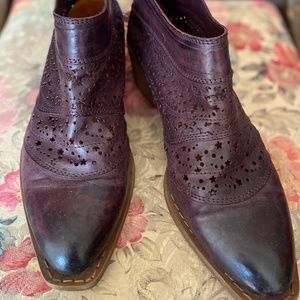 5028 Hand-made Italian leather shoes - size 8